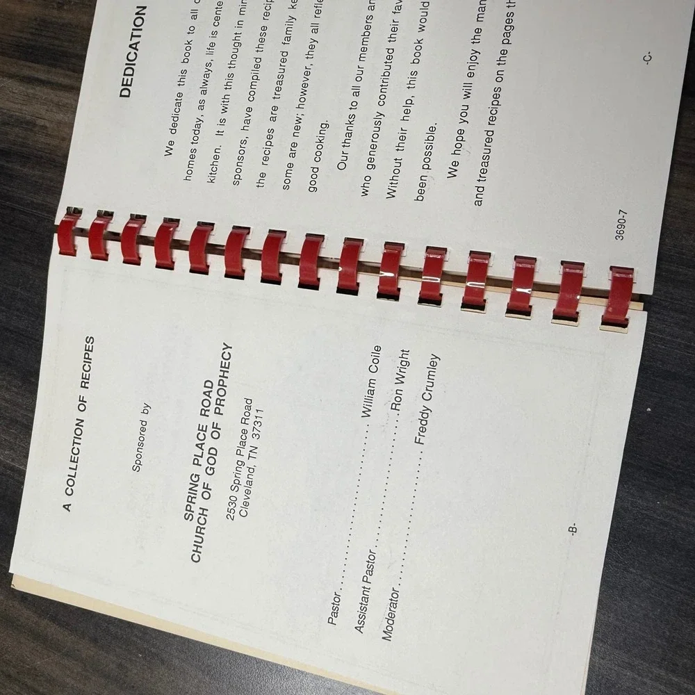 Our Favorite‎ Recipes Spring Place Road Church of God of Prophecy Cookbook